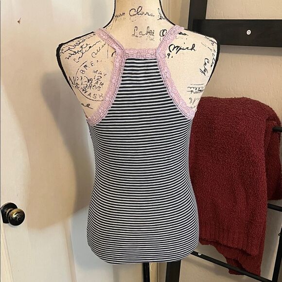 Guess Y2K Multicolor Striped Lace Trim Halter Pullover Tank Top 2000’s - Picture 6 of 13